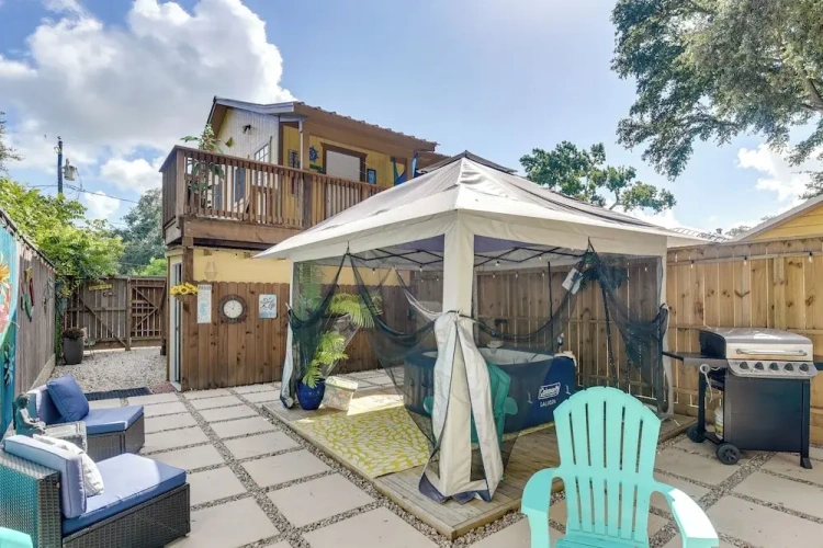 1 Bedroom Apartment with balcony