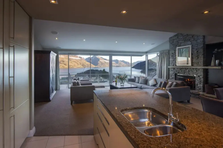 Remarkable Location – Queenstown