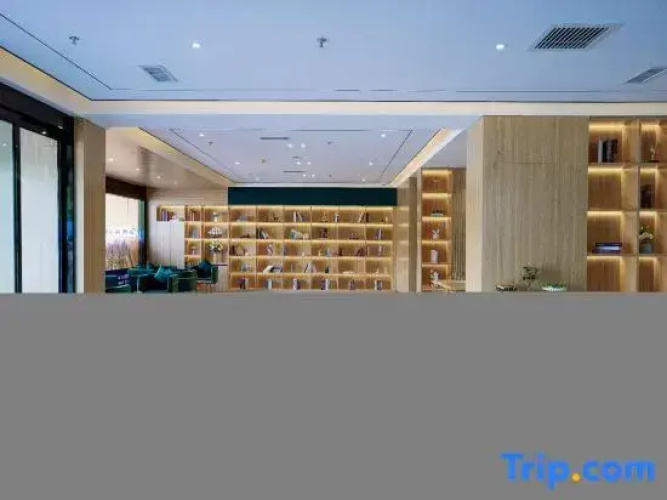 Starway Hotel (Wenxi Swimming Pool)