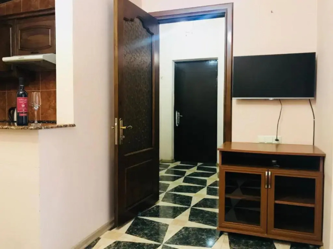 APARTMENT-68