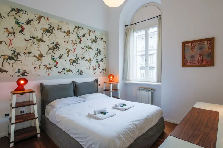 Battisti 31- Champagne Apartament