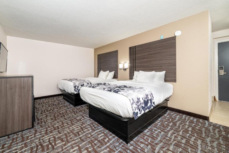 2 Bedrooms Suite