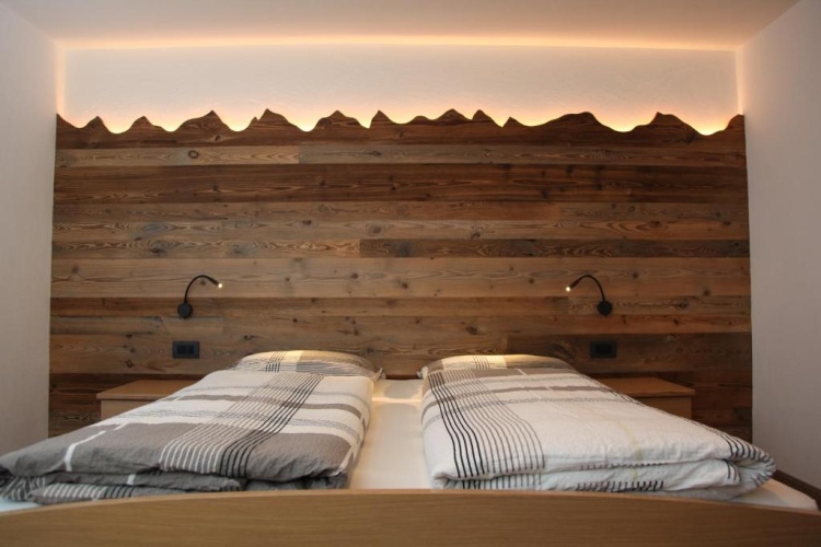 3 Bedrooms Apartment