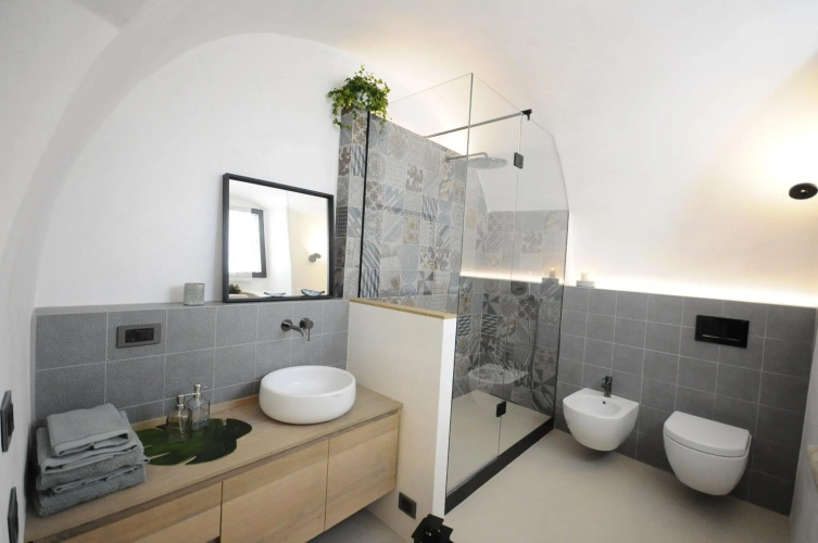 Holliday Charming Home