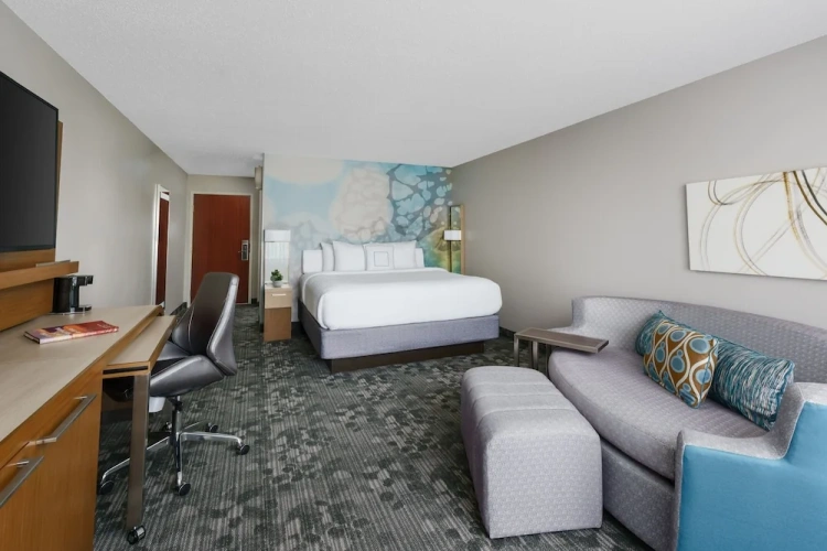 Standard Double room with balcony