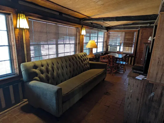 Cedarvale Cabins at Turner Falls