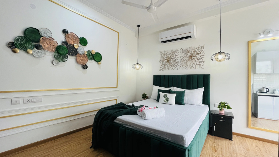 BluO Studio Noida - Balcony, Terrace Garden, Gym