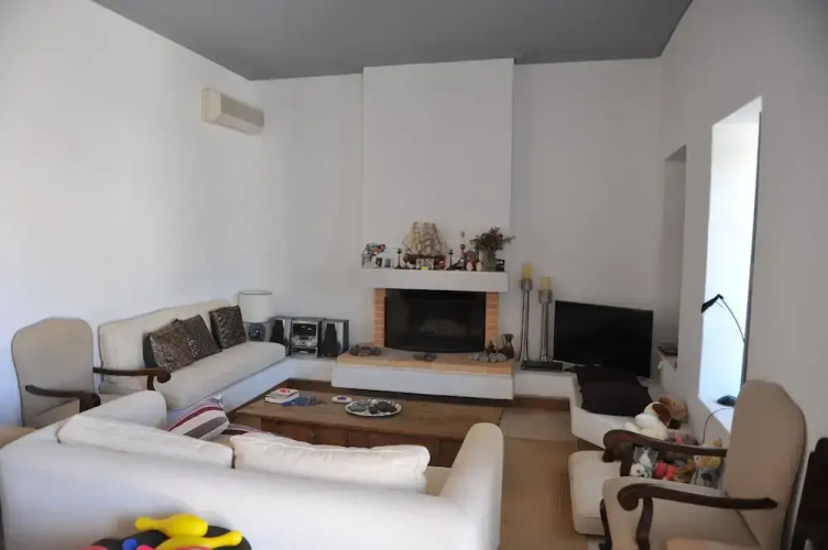 Zeus House