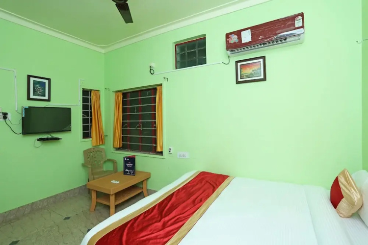 OYO 8741 Shree Jagannath Palace