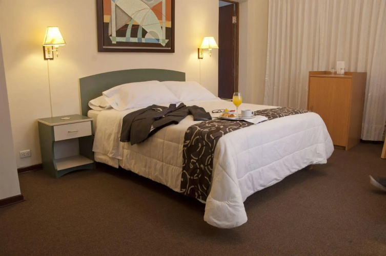 San Isidro Inn