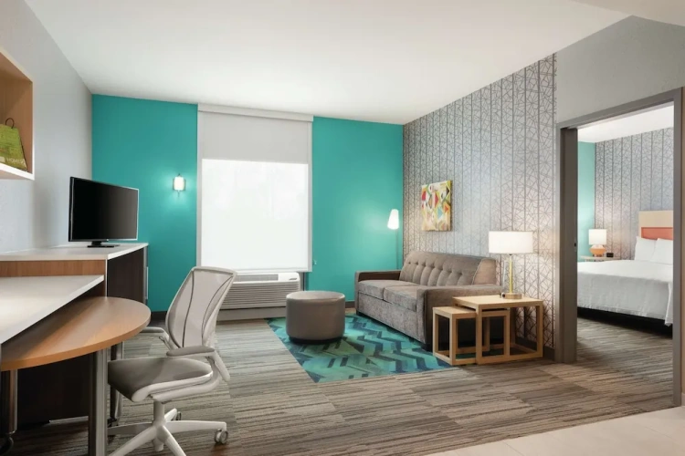 1 Bedroom Suite