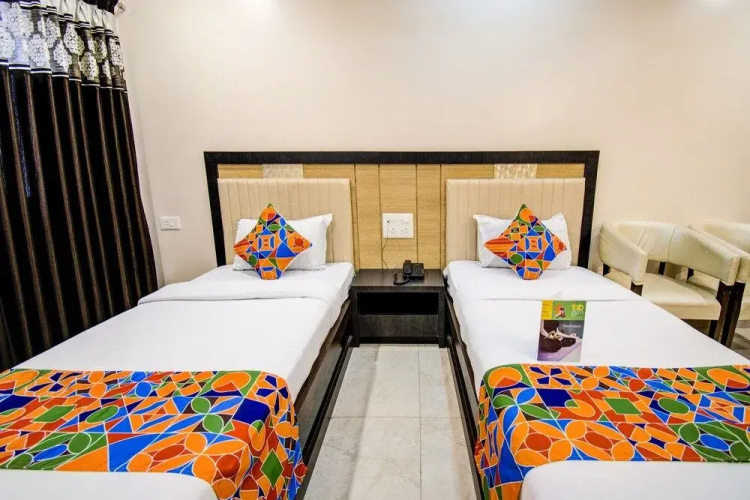 Fabhotel Krishna Regency