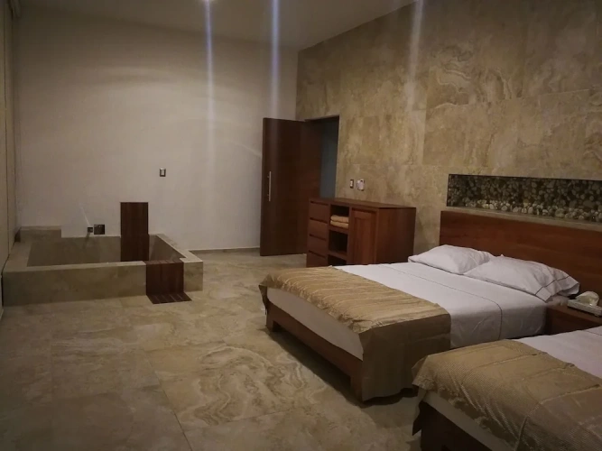 1 Bedroom Family Suite with bay view