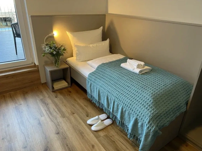 Deluxe Single room
