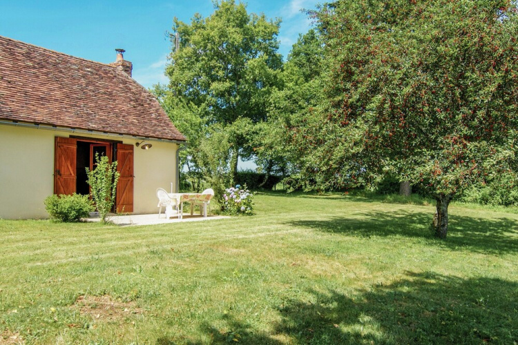 Peaceful Cottage in Savignac