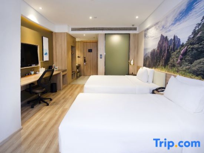 Standard Twin Family room
