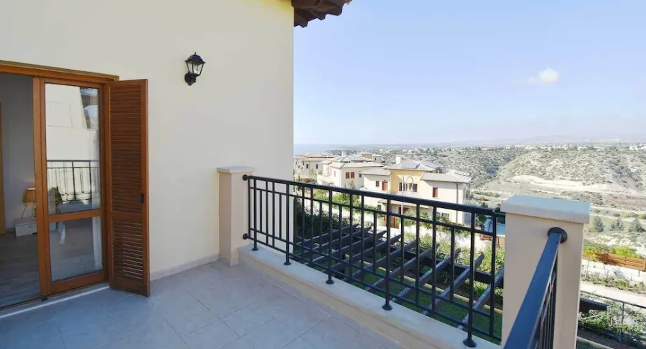 Apartment BJ12 - Trias