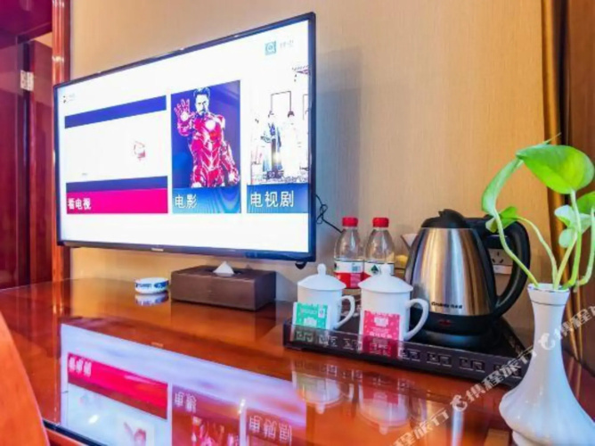 Fengqi Hotel (Hangzhou Hubin Jianguo North Road Metro Exit Branch)