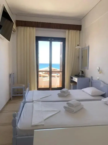 Standard Double room with sea view