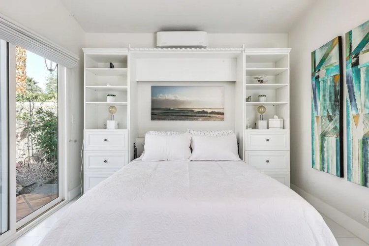 Golf, Shop & Hike: Sleek Rancho Mirage Studio