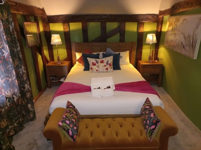 Deluxe Double Suite