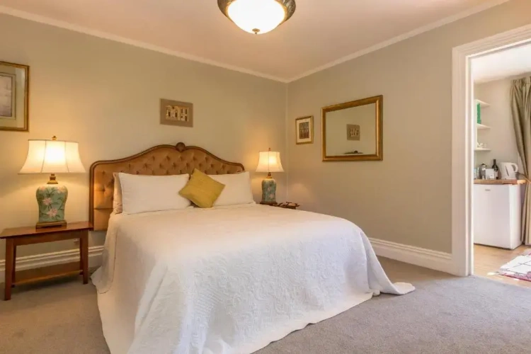 Standard Double room with garden view