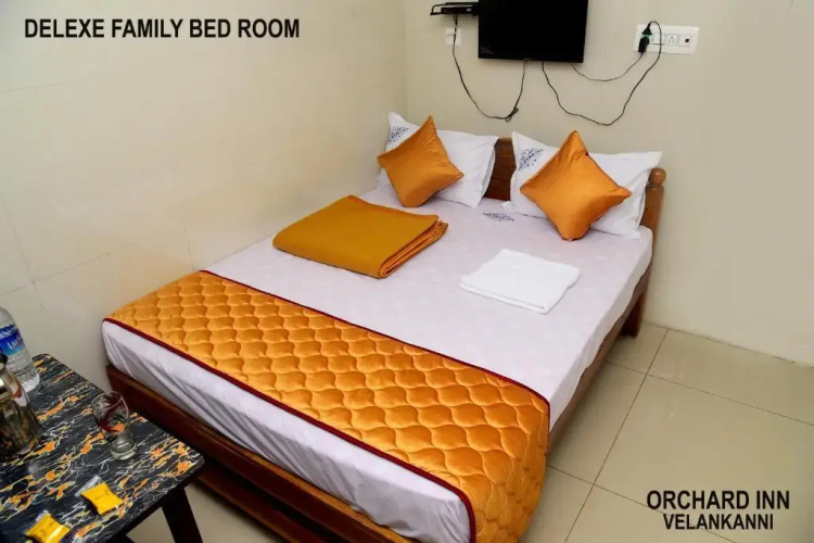 Hotel orchard Inn