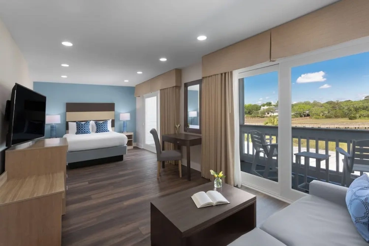 Junior Suite with balcony