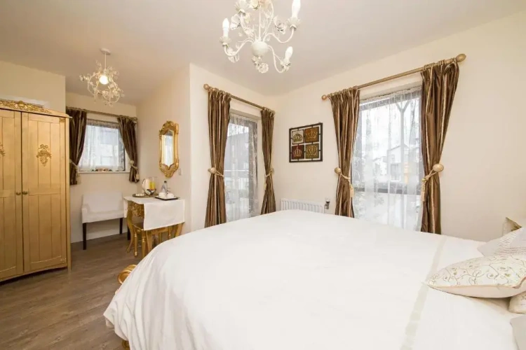 Deluxe Double room with balcony