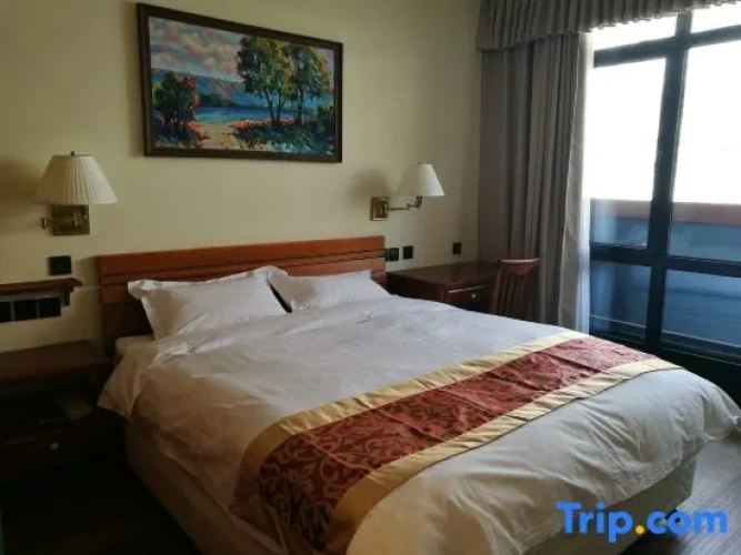 2 Bedrooms Suite