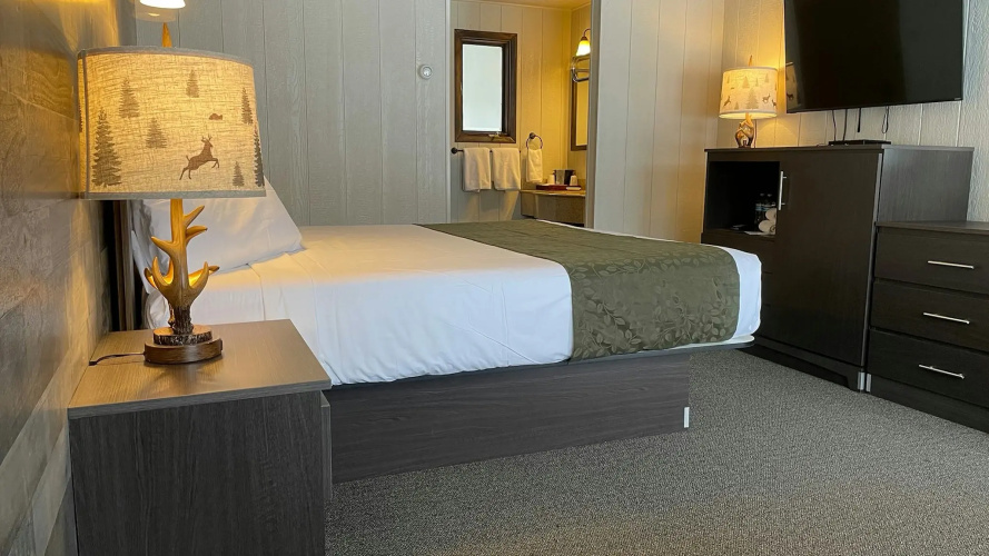 Adirondack Lodge Old Forge