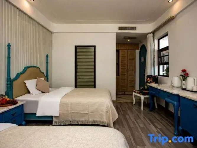 Standard Double room with balcony