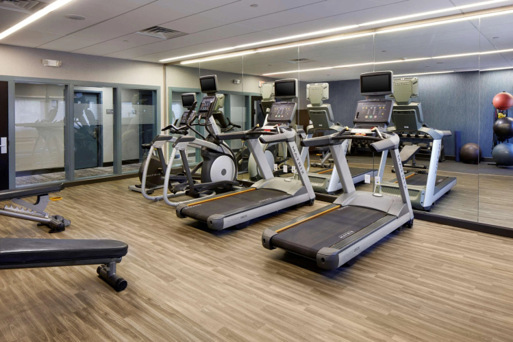 Newark Airport Hotel photo 24