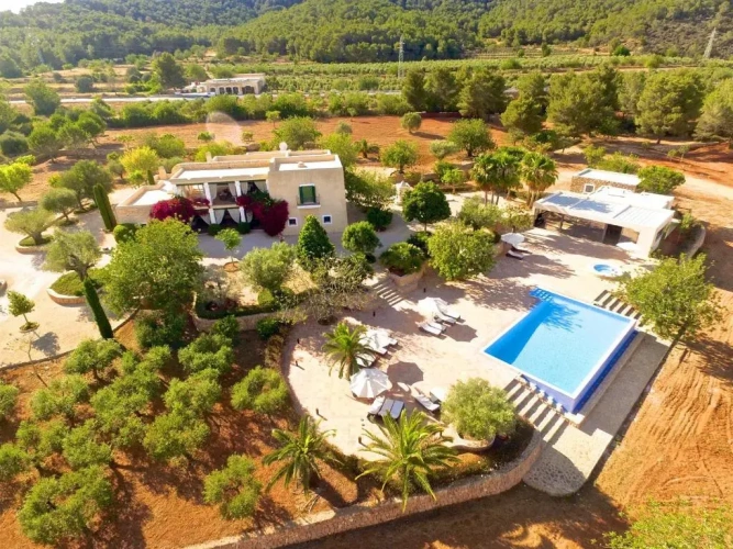 Twin Villa