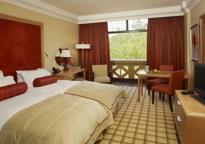 Sun City Hotel and Casino