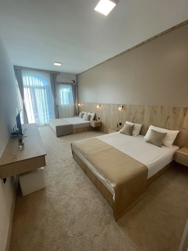 Standard Quadruple Family room