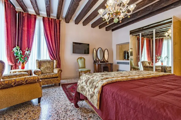 Ca' Granda Venice Apartaments