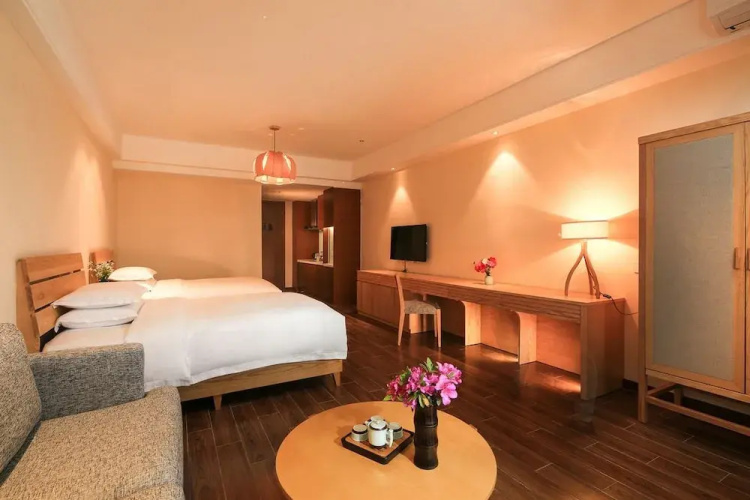 Sunforest Resort Hotel