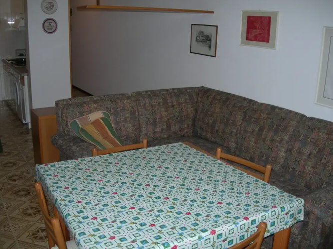 Enjoy the Pool at our Cozy Flat