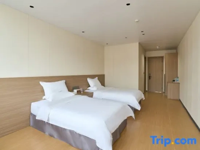 Premium Twin room