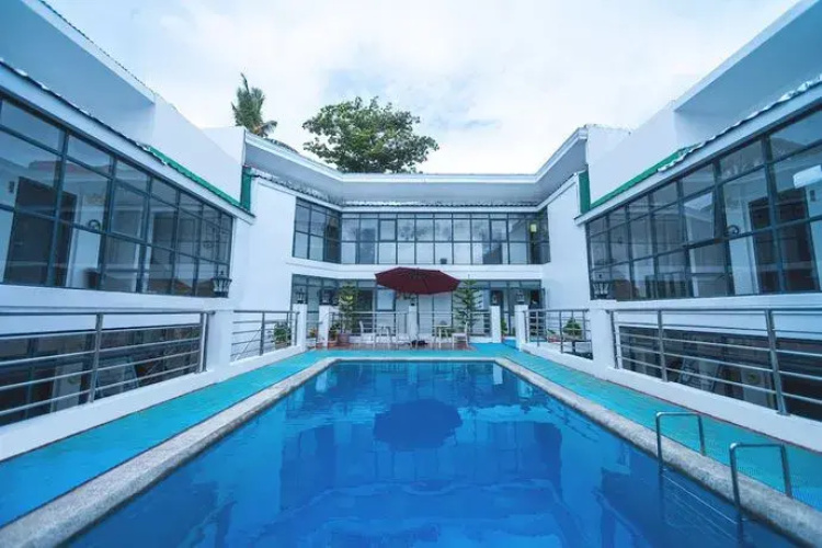 Erus Hotel Boracay