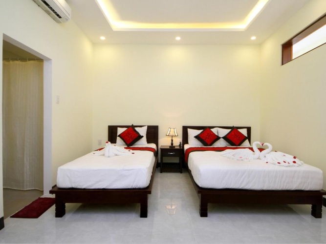 Standard Triple room with balcony