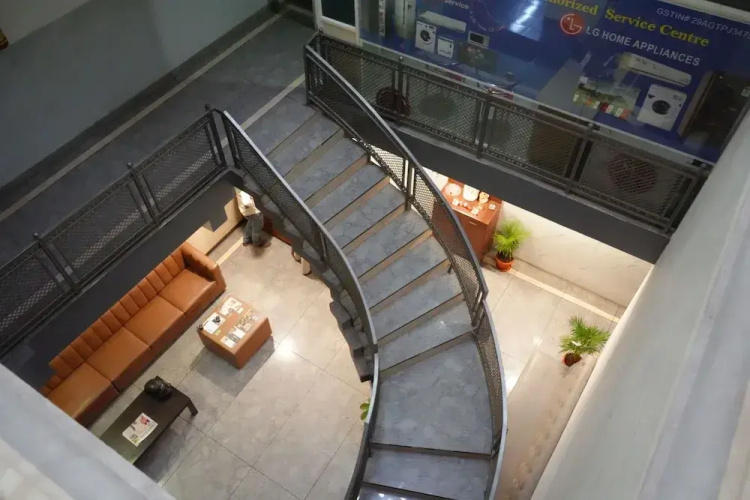 Sri Sai Residence - Tumakuru