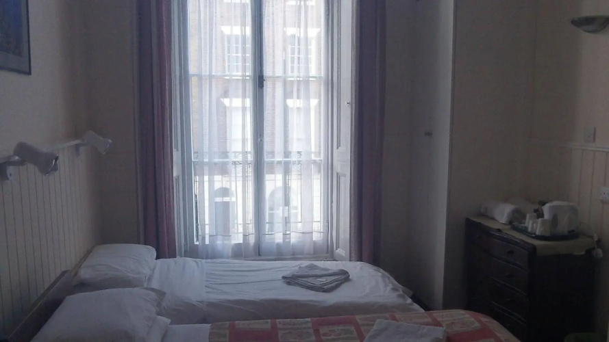 Lynton Hotel