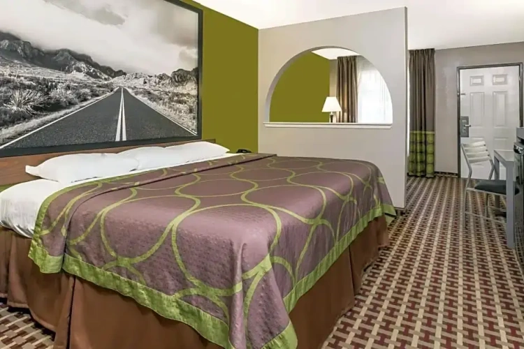 Deluxe Double Suite