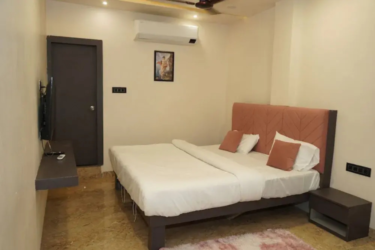 HR Premium Stay