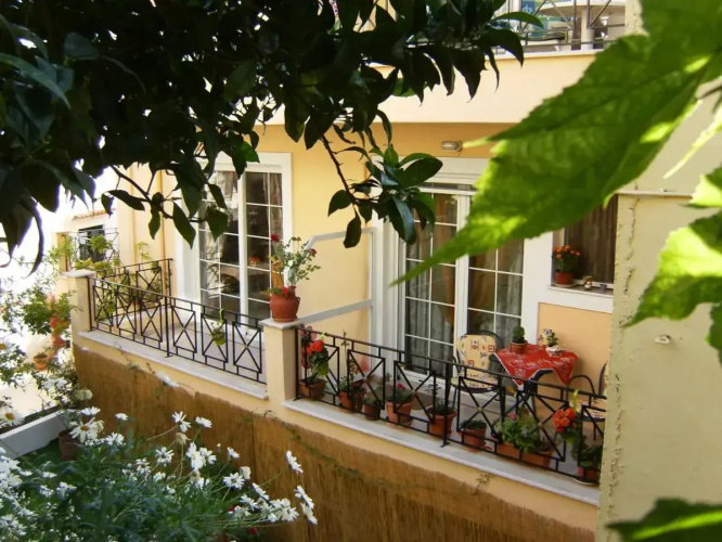 Mary Apartments Dassia