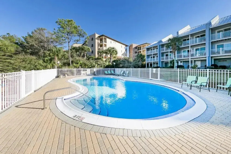 Sea Bluff 14