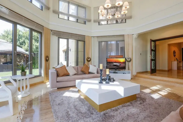 Kennedy Towers - Signature Frond L - Image 4