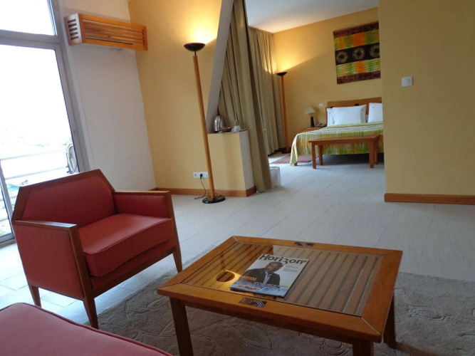 Hotel Akwa Palace